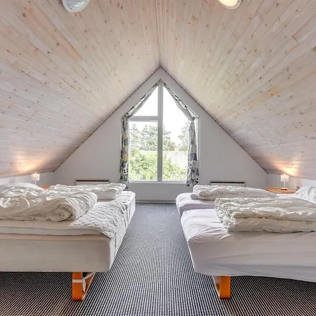 펜션 Tabithe - 2-2km From The Sea By Interhome 헨느스트랜드