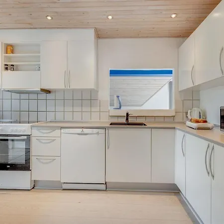 펜션 Tabithe - 2-2km From The Sea By Interhome 헨느스트랜드