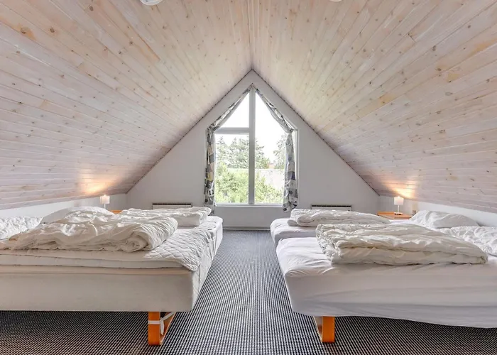 Semesterbostad Tabithe - 2-2km From The Sea By Interhome Henne Strand