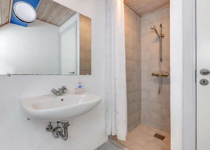 Tabithe - 2-2km From The Sea By Interhome *