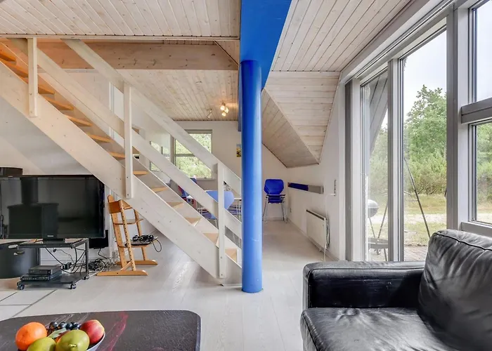 Tabithe - 2-2km From The Sea By Interhome