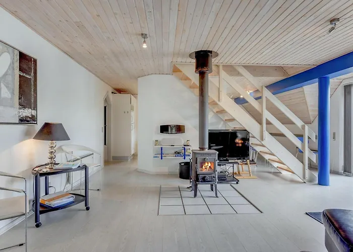 Tabithe - 2-2km From The Sea By Interhome Semesterbostad Henne Strand